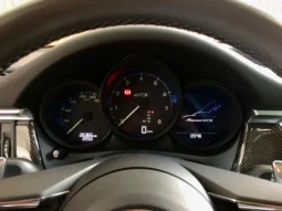 
										PORSCHE MACAN cheio									