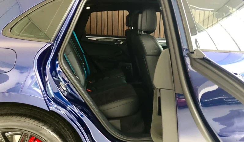 
								PORSCHE MACAN cheio									