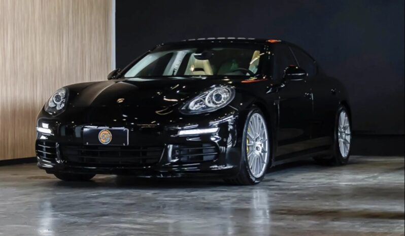 
								PORSCHE PANAMERA V6 cheio									