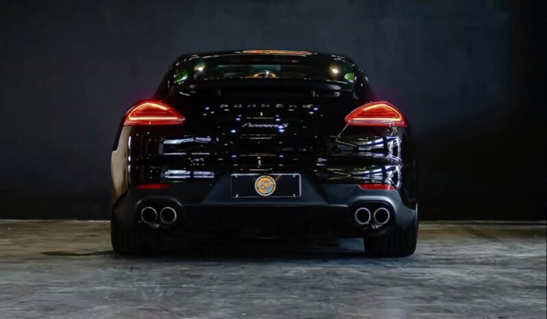 
								PORSCHE PANAMERA V6 cheio									
