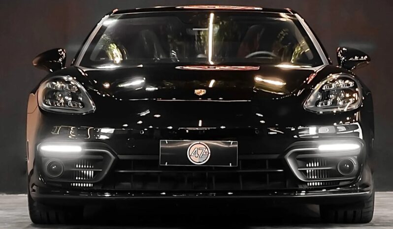 
								PORSCHE PANAMERA IMPECÁVEL cheio									