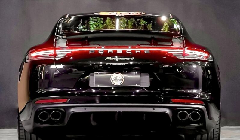 
								PORSCHE PANAMERA IMPECÁVEL cheio									