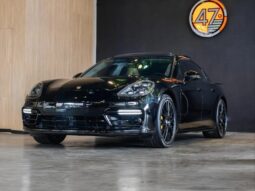PORSCHE PANAMERA V8