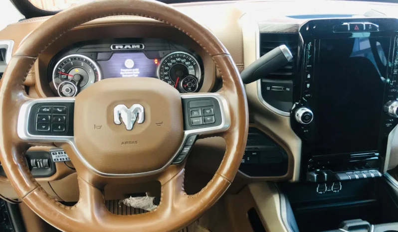 
								RAM 2500 cheio									