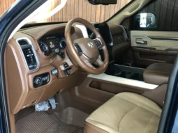 
										RAM 2500 cheio									