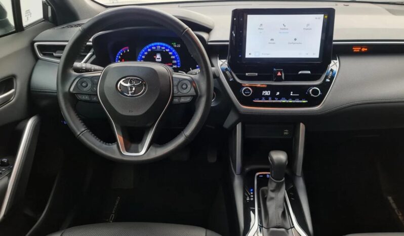 
								TOYOTA COROLLA CROSS cheio									