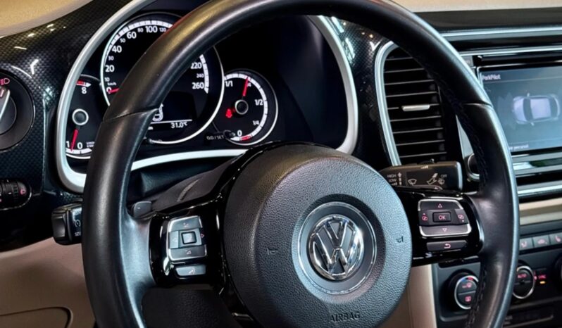 
								VOLKSWAGEN FUSCA cheio									