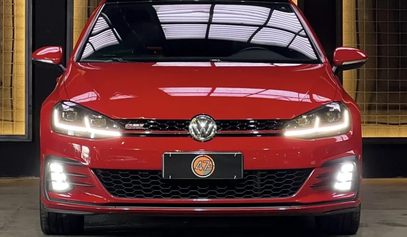 
								VOLKSWAGEN GOLF cheio									