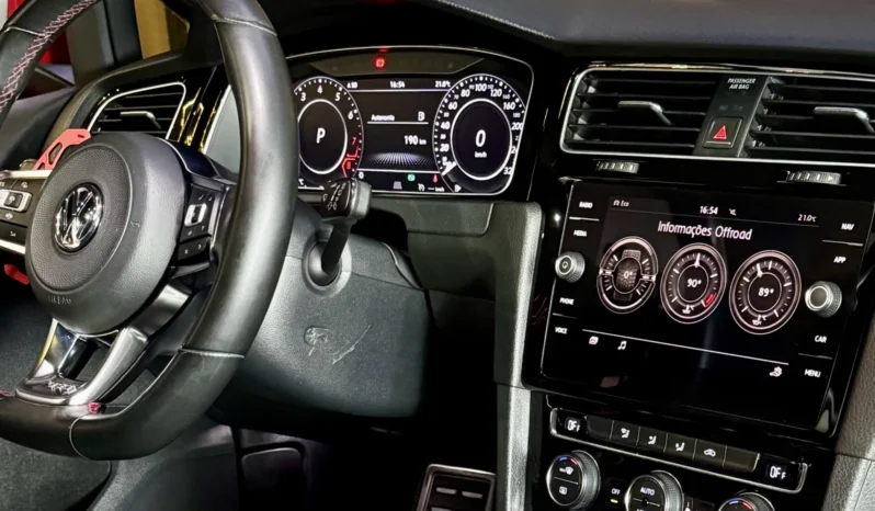 
								VOLKSWAGEN GOLF cheio									