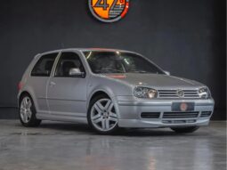 VOLKSWAGEN GOLF V6