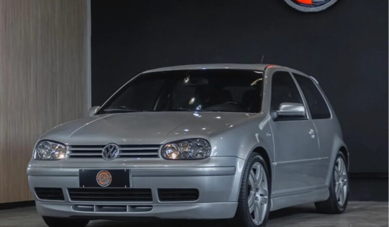 
								VOLKSWAGEN GOLF V6 cheio									