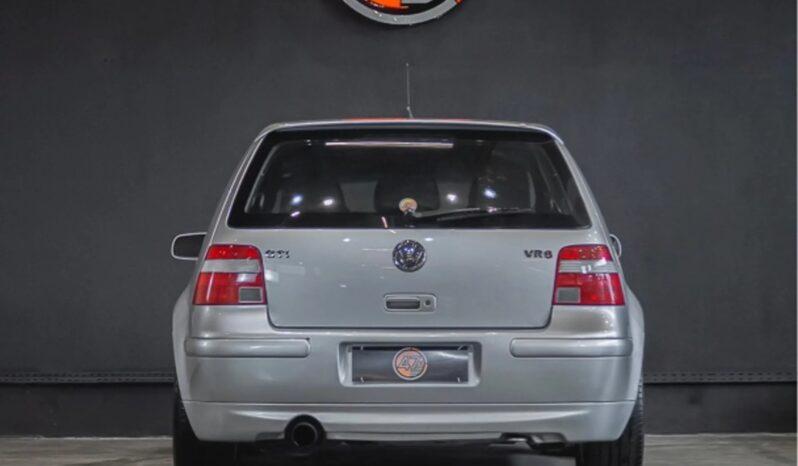 
								VOLKSWAGEN GOLF V6 cheio									