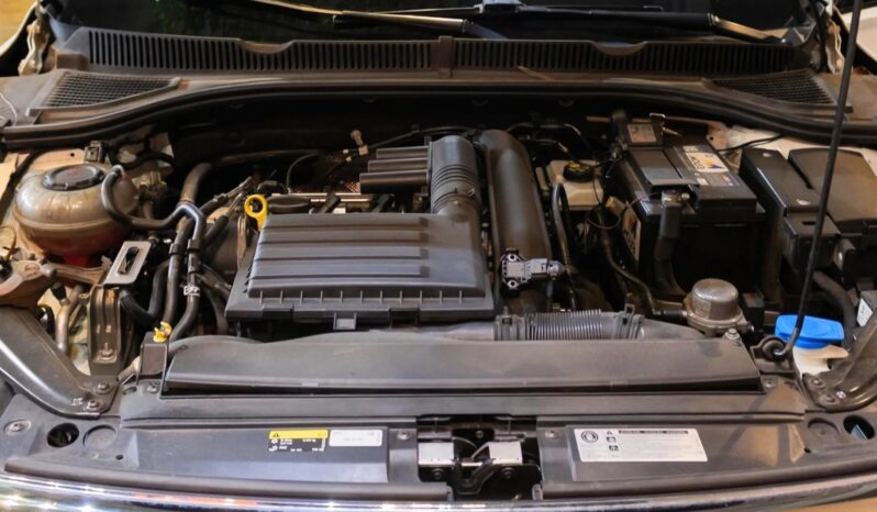 
								VOLKSWAGEN JETTA cheio									