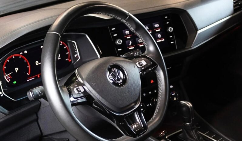 
								VOLKSWAGEN JETTA cheio									