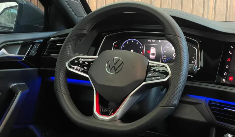 
								VOLKSWAGEN JETTA cheio									