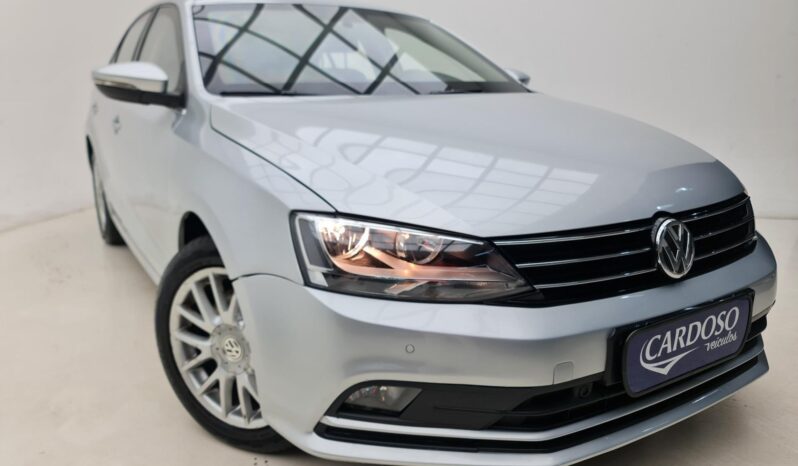 
								VOLKSWAGEN JETTA cheio									