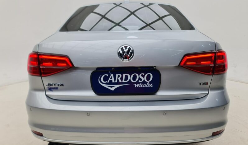 
								VOLKSWAGEN JETTA cheio									