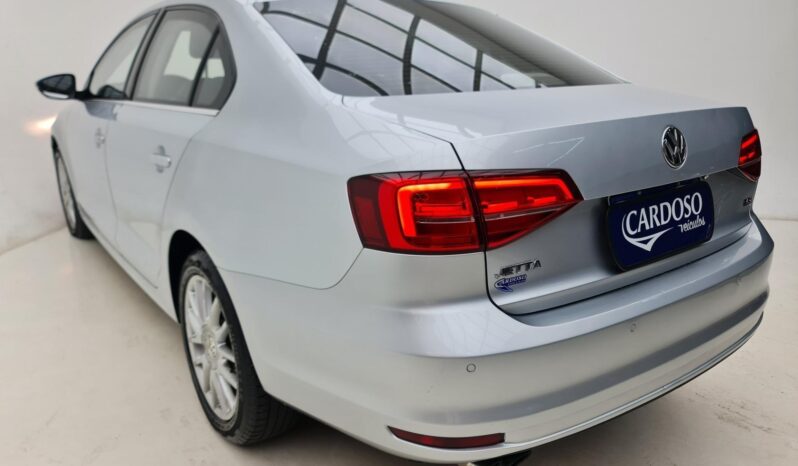 
								VOLKSWAGEN JETTA cheio									