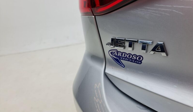 
								VOLKSWAGEN JETTA cheio									
