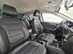 
										VOLKSWAGEN JETTA cheio									