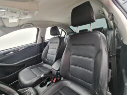 
										VOLKSWAGEN JETTA cheio									