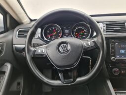 
										VOLKSWAGEN JETTA cheio									