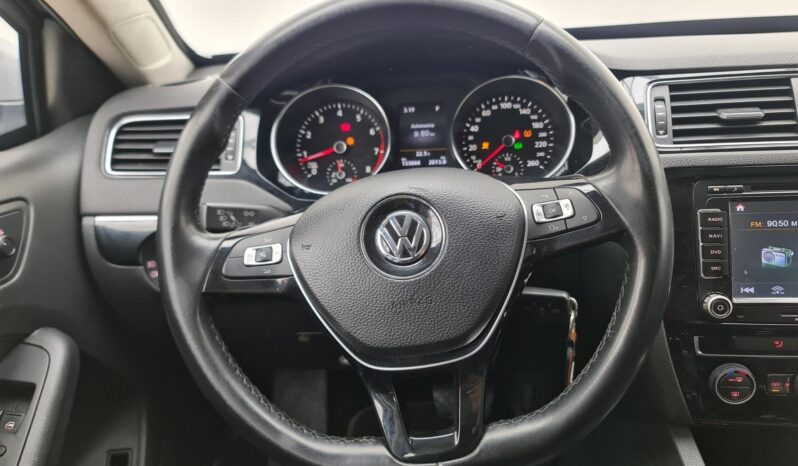 
								VOLKSWAGEN JETTA cheio									
