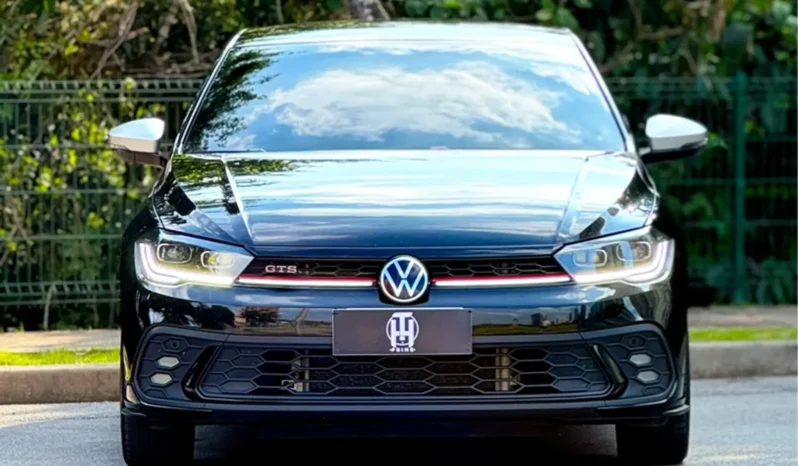 
								VOLKSWAGEN POLO cheio									