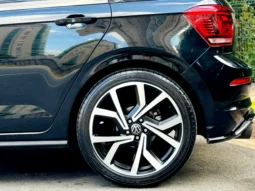 
										VOLKSWAGEN POLO cheio									
