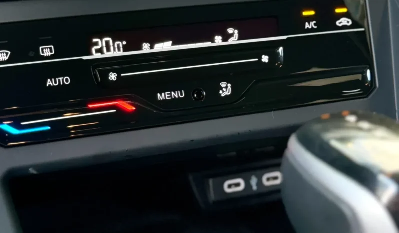 
								VOLKSWAGEN POLO cheio									