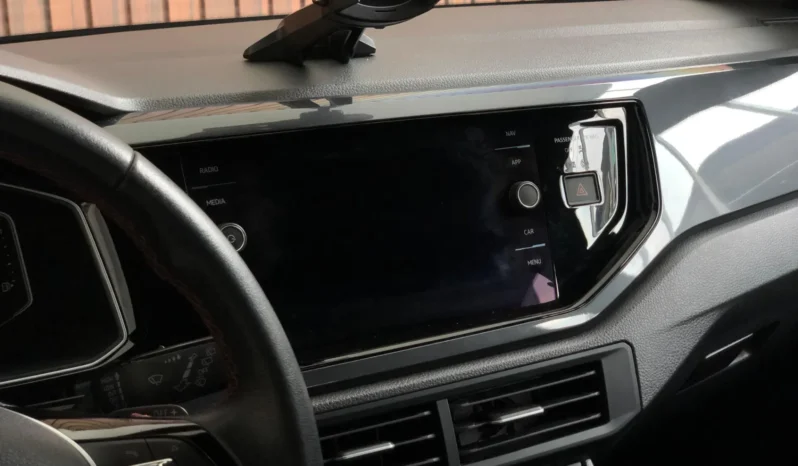 
								VOLKSWAGEN POLO GTS cheio									
