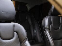 
										VOLVO S90 HÍBRIDO BLINDADO cheio									
