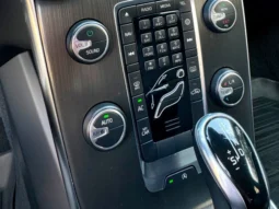 
										VOLVO V40 BLINDADO cheio									
