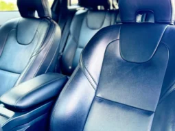 
										VOLVO V40 BLINDADO cheio									
