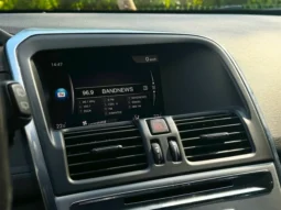 
										VOLVO XC60 cheio									