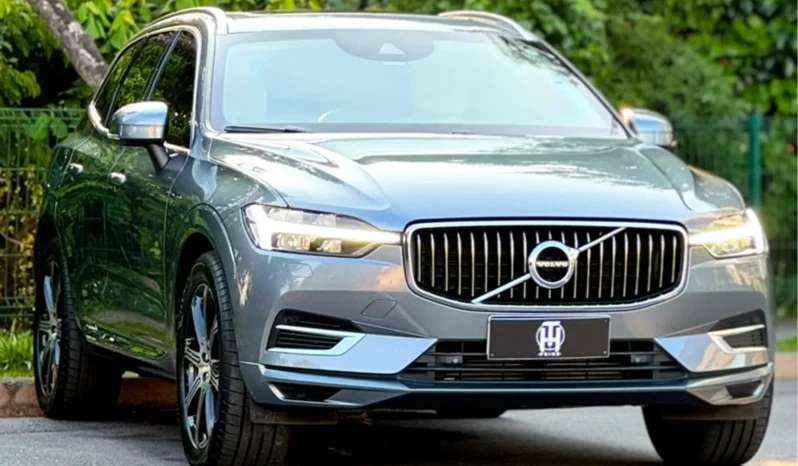 
								VOLVO XC60 cheio									