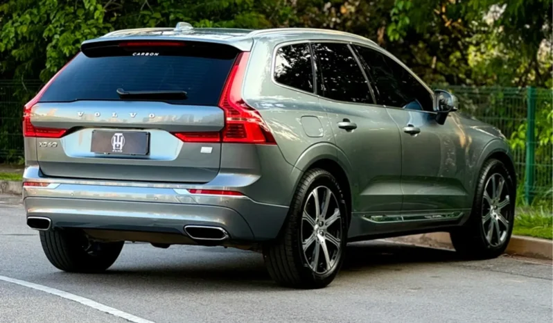 
								VOLVO XC60 cheio									