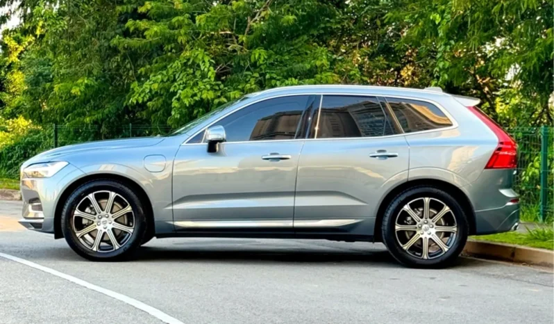 
								VOLVO XC60 cheio									