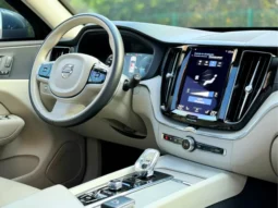 
										VOLVO XC60 cheio									