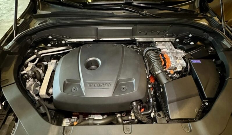 
								VOLVO XC60 cheio									