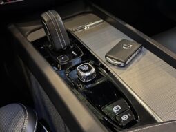 
										VOLVO XC60 cheio									