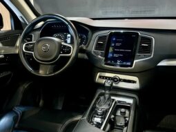 
										VOLVO XC90 cheio									