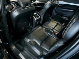 
										VOLVO XC90 cheio									