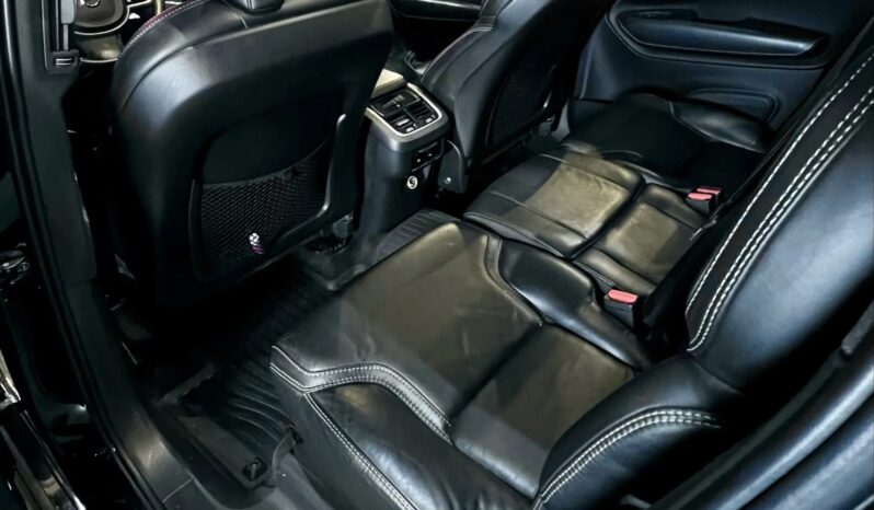 
								VOLVO XC90 cheio									