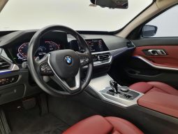 
										BMW 320i cheio									
