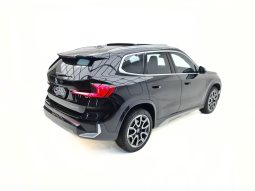 
										BMW X1 cheio									