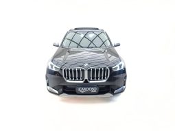 
										BMW X1 cheio									