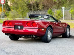 
										CHEVROLET CORVETTE cheio									