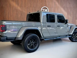 
										JEEP GLADIATOR cheio									