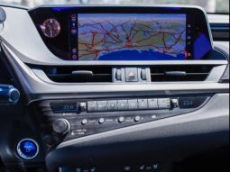 
										LEXUS ES 300h cheio									
